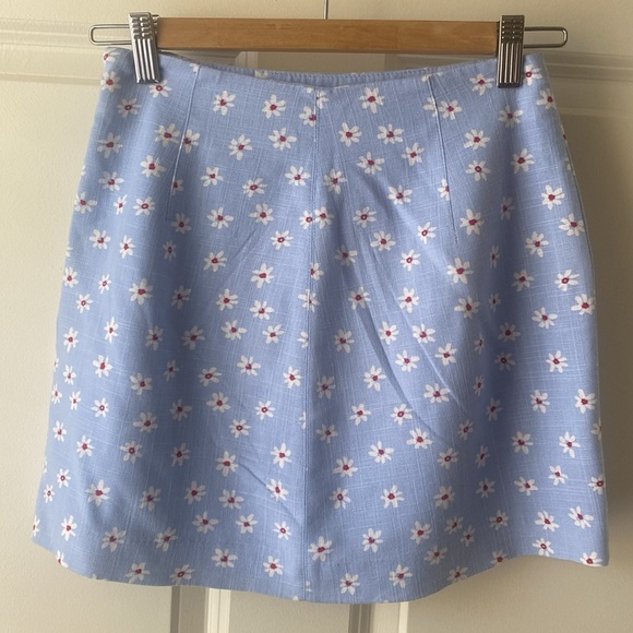 MANGO Mini Floral Skirt Size XS Front Slit Lined Blue Red White MNG - Picture 3 of 14